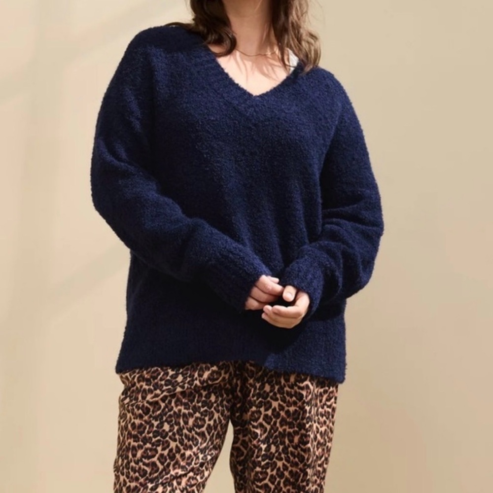 Clean Girl Cozy Boucle V Neck Sweater Aerie Blue Soft Minimalist Small